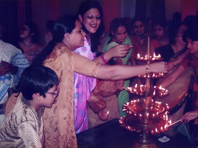 Lighting lamps for the aarti